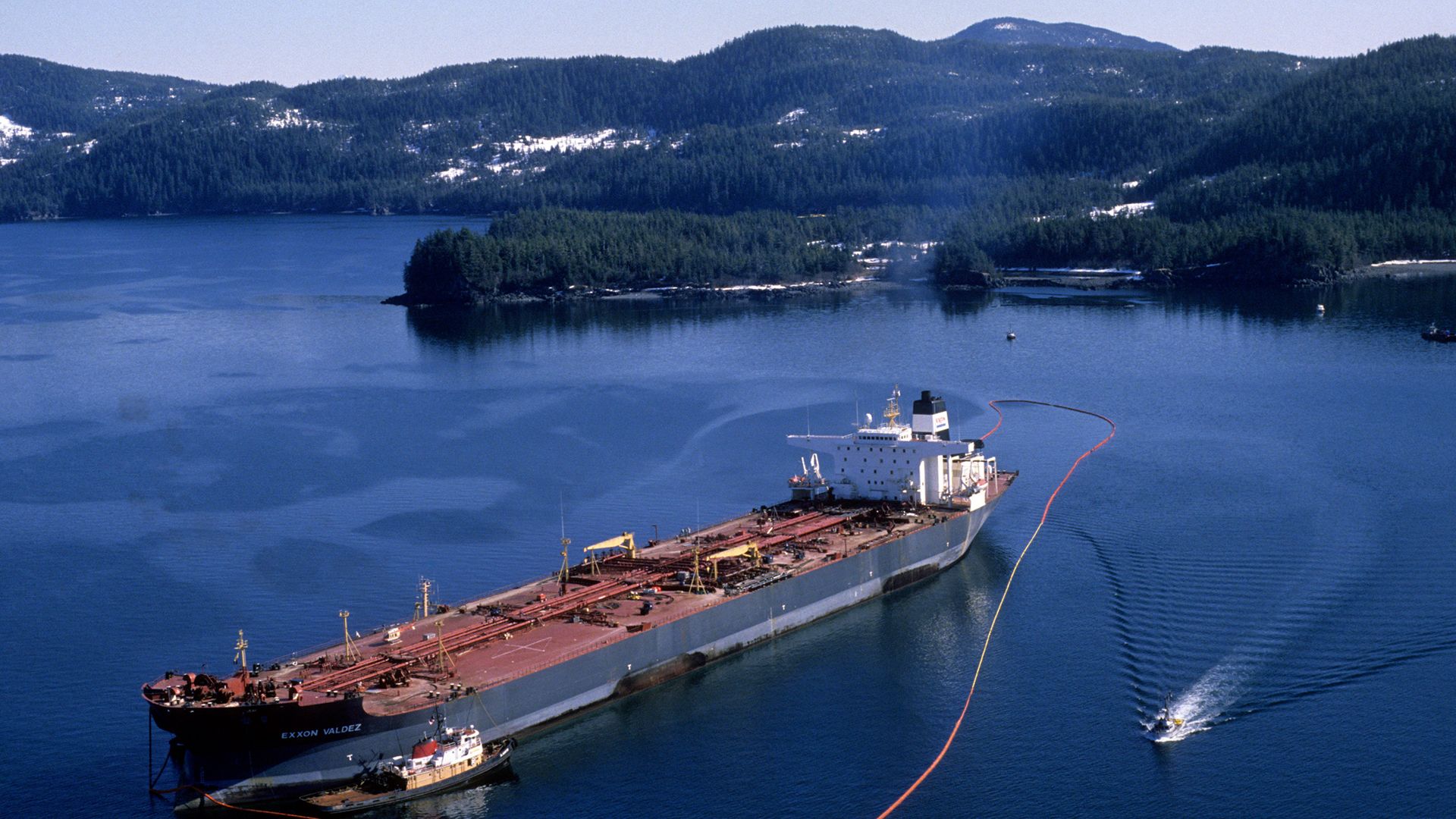 Exxon Valdez. This is from Disasters Engineered. [Photo of the day - December 2021]