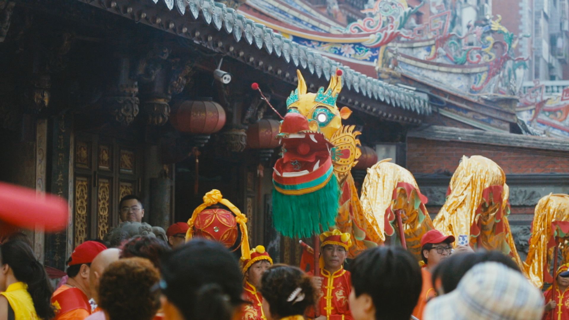 Dragon dance performance. This is from Return to Zai Tun. [Photo of the day - December 2021]