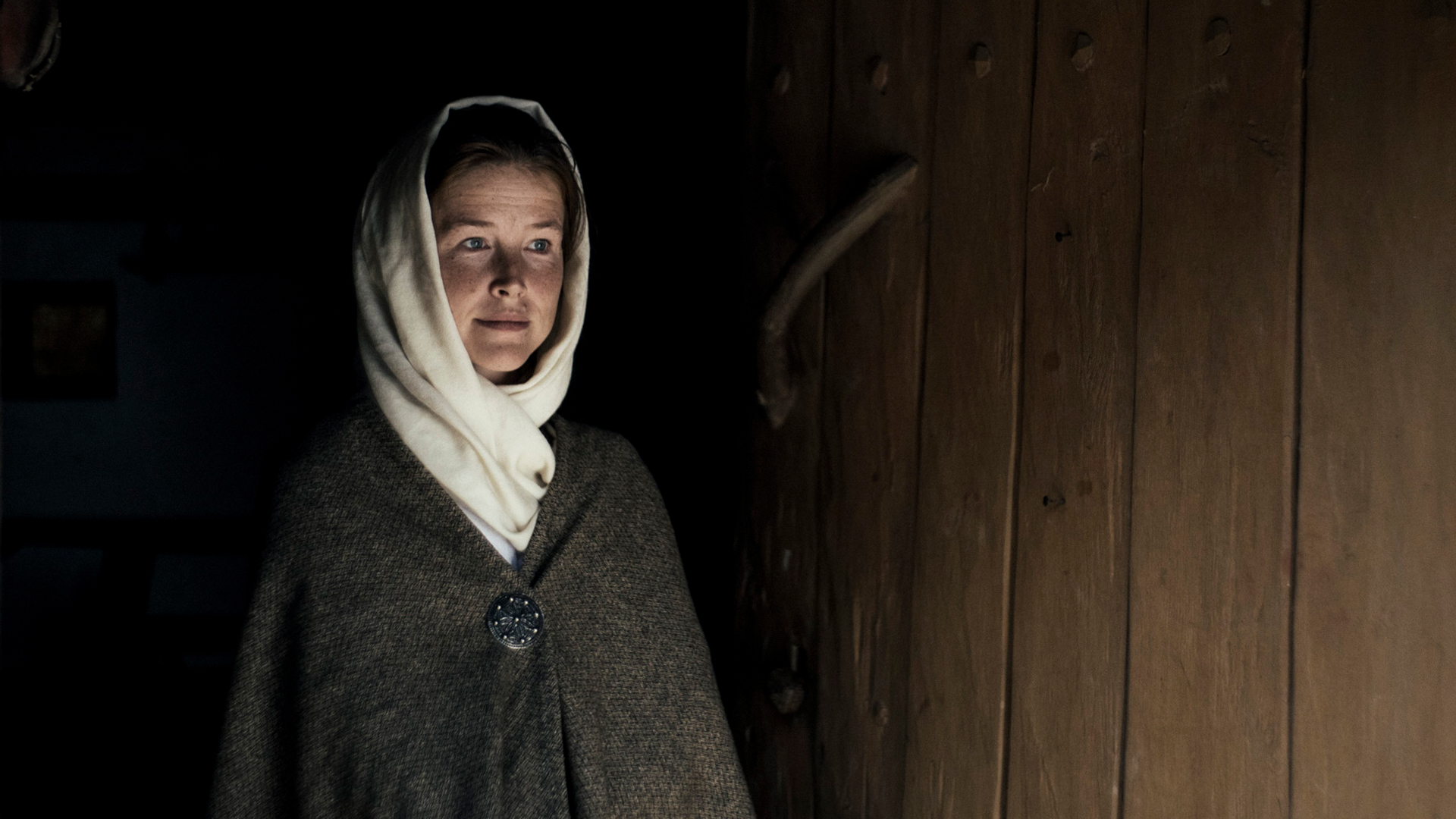 English villager at her doorway. This is from Vikings: the Rise and Fall [Photo of the day - June 2022]