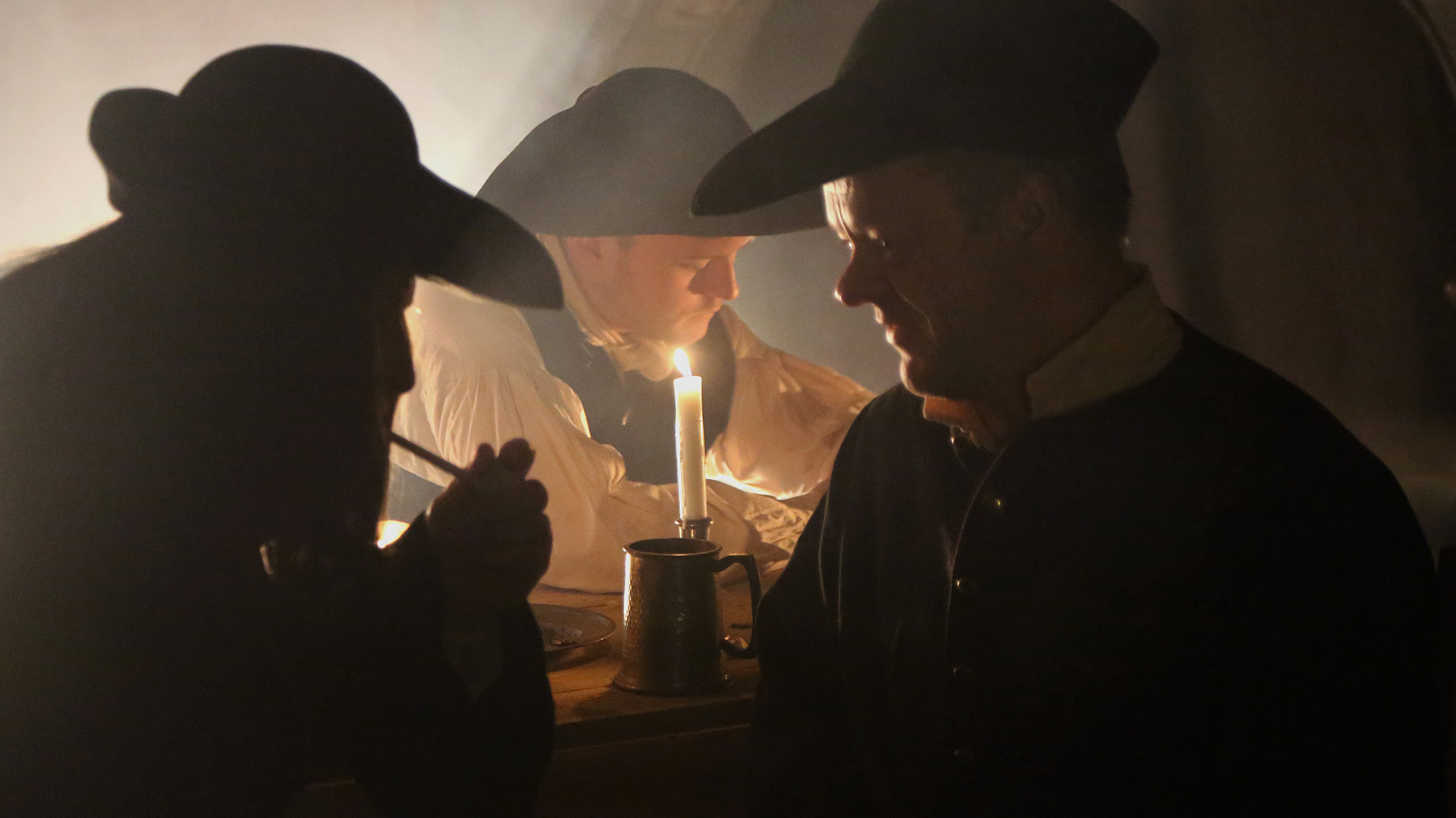 REENACTMENT - American Revolutionary John the Painter sits in a dark tavern. This is from... [Photo of the day - October 2022]