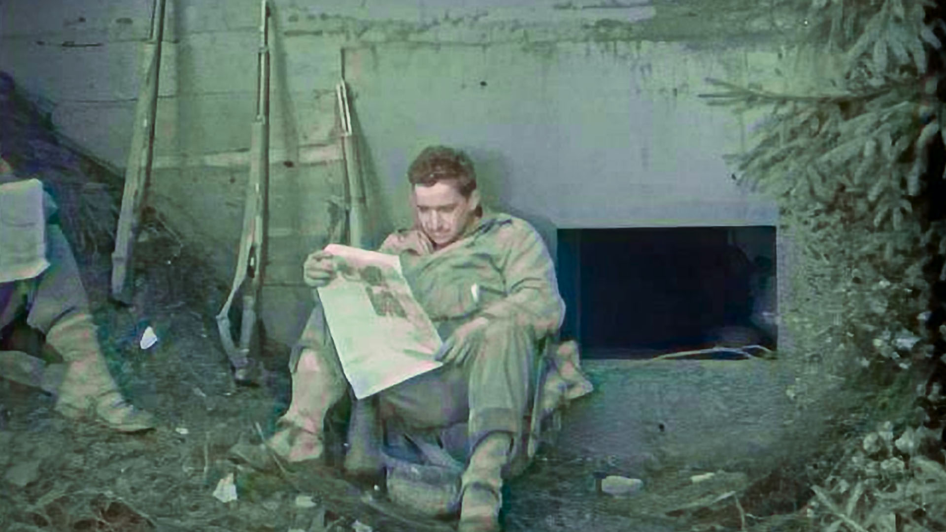 An American soldier relaxes with a newspaper after the Allied liberation of Rome on June 4,... [Photo of the day - December 2023]