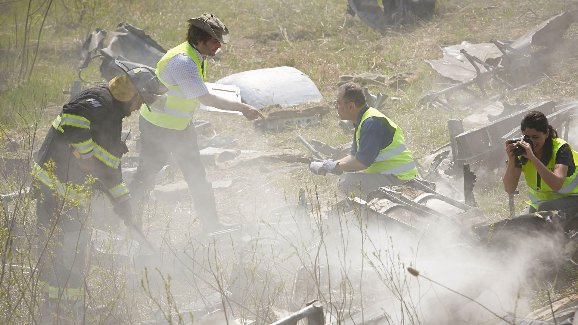 REENACTMENT - A senior air crash investigator (played by Alex Karzis) and other investigators (... [Photo of the day - March 2024]