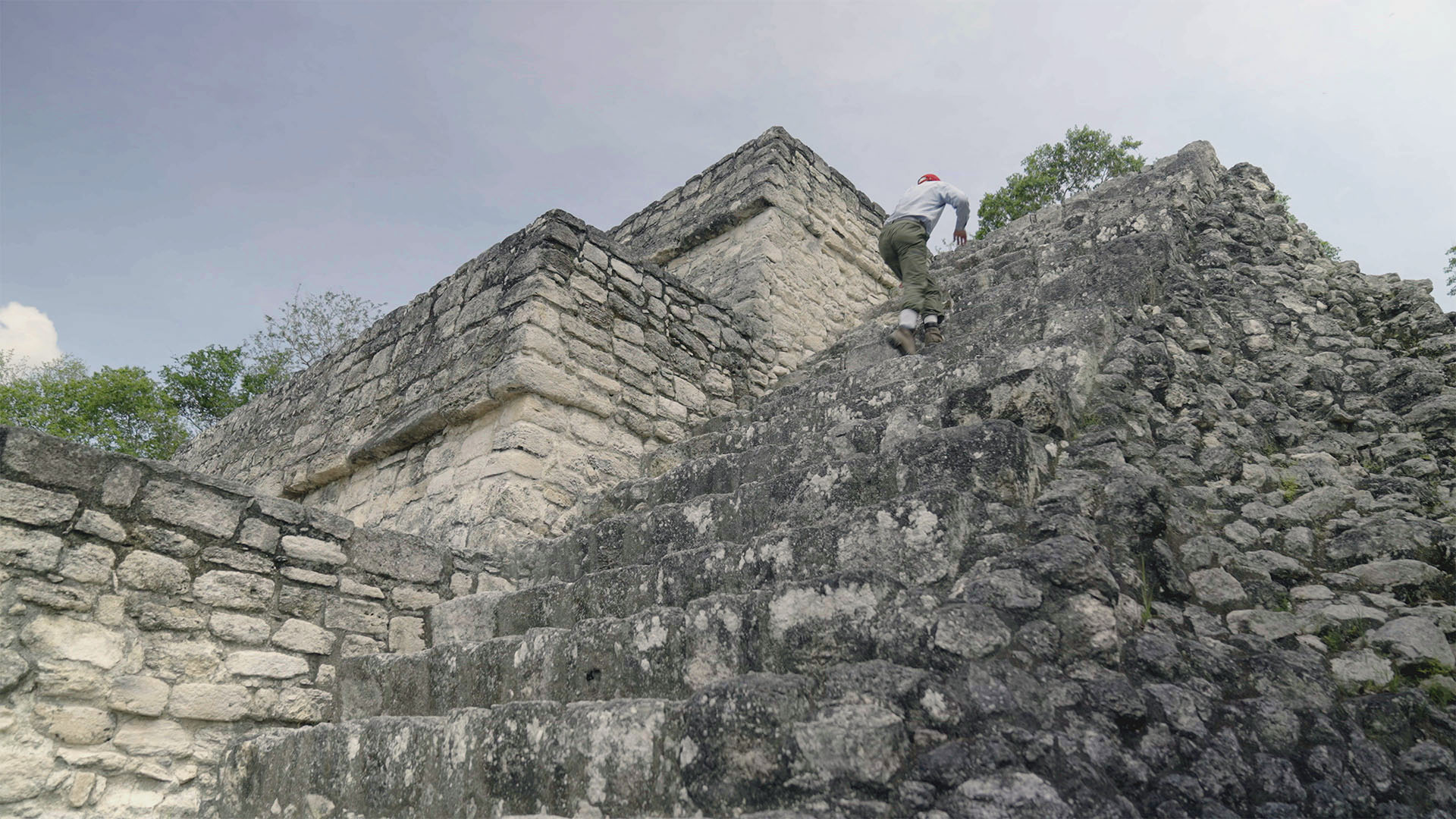 Archaeologist David Lentz climbing the tallest pyramid in the Calakmul maya site. This is from... [Photo of the day - June 2024]