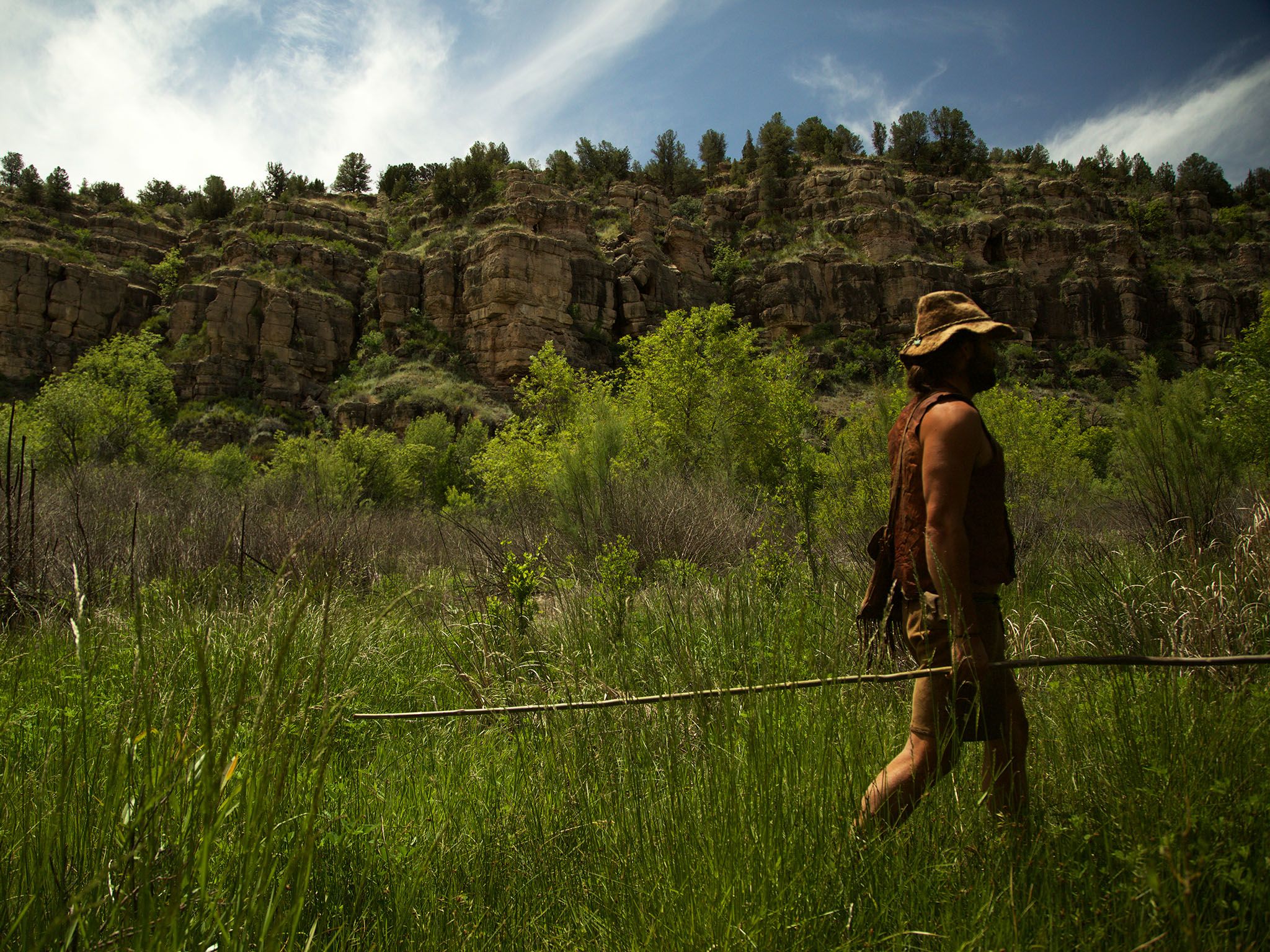 Ash Fork, AZ: Tobias WS walking through foliage. This image is from Live Free or Die. [Photo of the day - ديسمبر 2015]