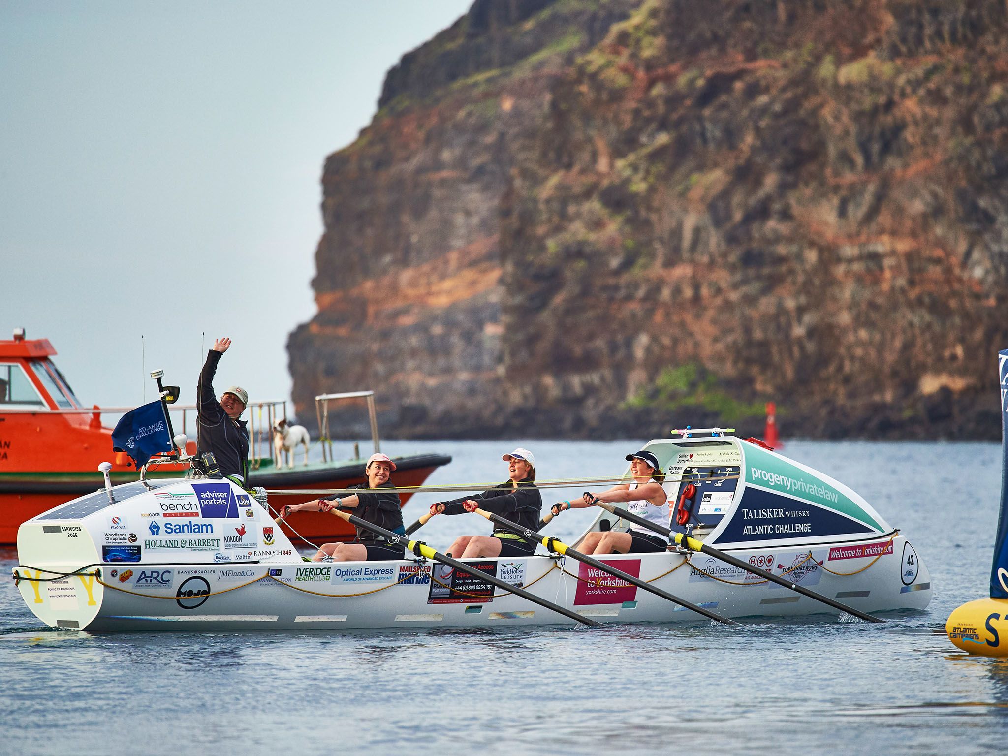 La Gomera: Four Mums from Yorkshire depart la Gomera as they attempt to break a world record for... [Photo of the day - June 2016]
