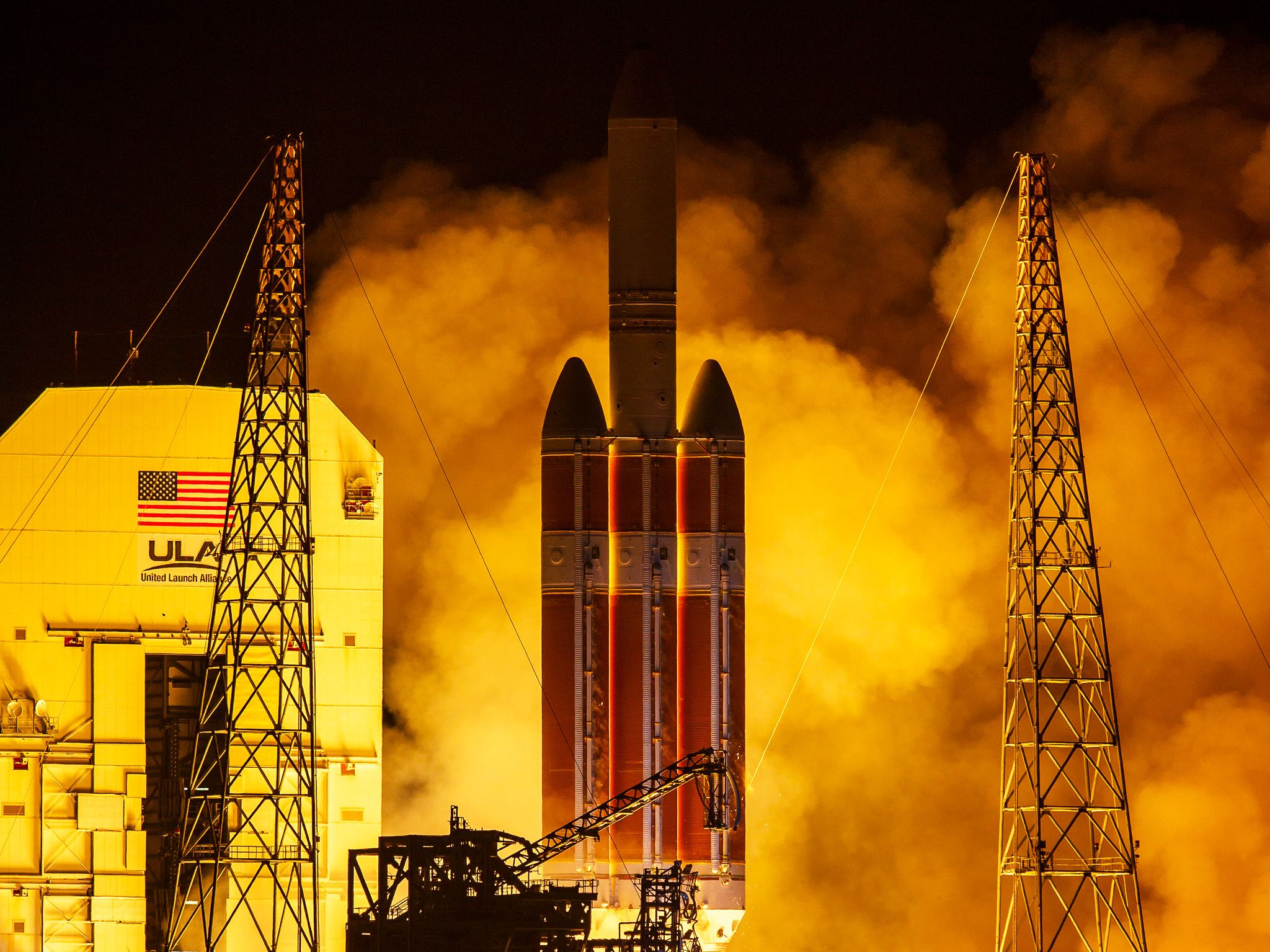 The United Launch Alliance Delta IV Heavy rocket launches NASA's Parker Solar Probe to touch the... [Photo of the day - October 2018]