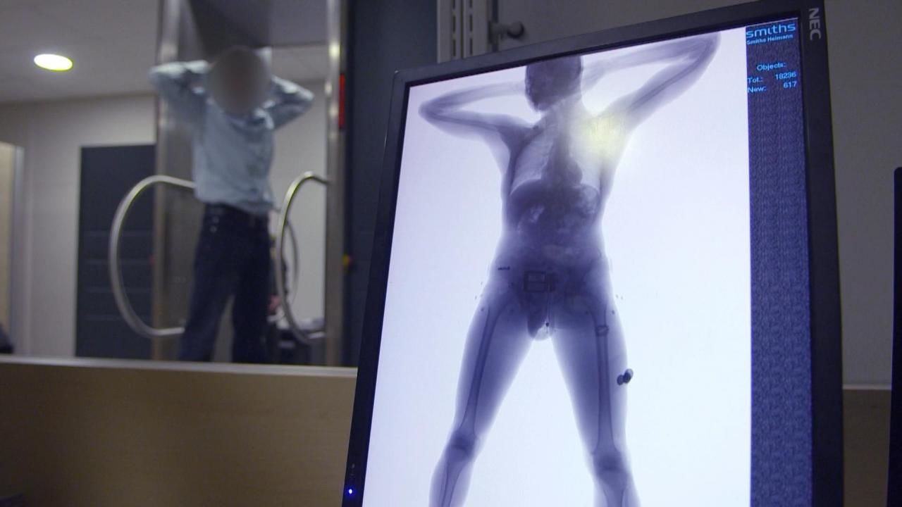 Naked Airport Body Scanners Coming