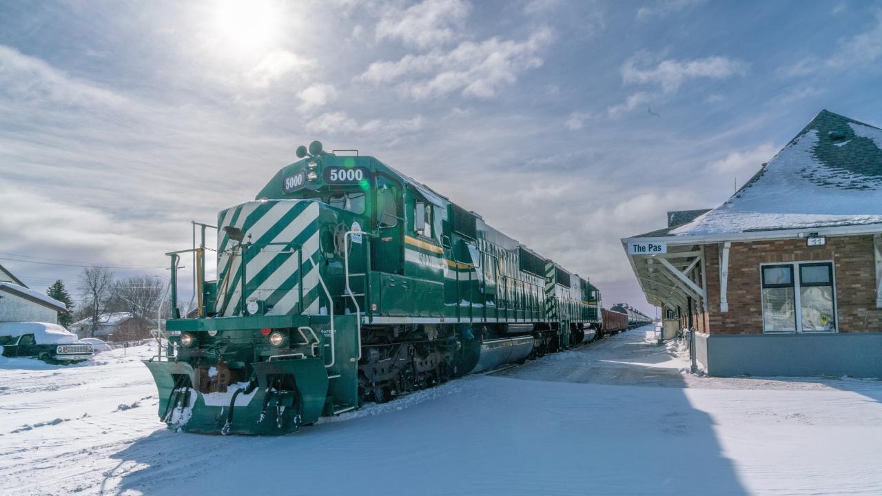 iconic train journeys in the world