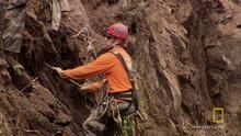 8-Ton Rock Drop show